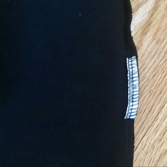 Esprit Black tank top with button embellishment - Picture 8 of 8